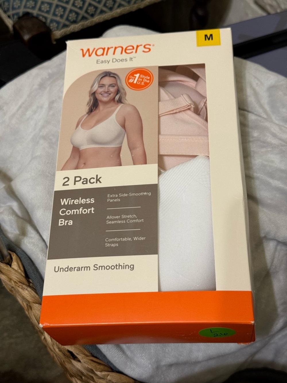 Warner's 2-Pack Wireless Comfort Bras – Nude & White - Picture 1 of 2